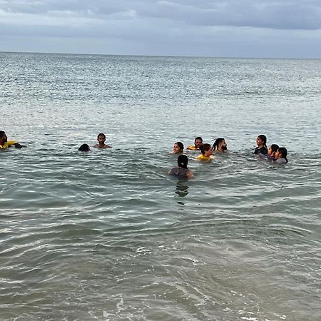 Moxy Bay Arugambay Hotel Arugam Bay Buitenkant foto